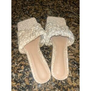 Botega Veneta summer sandal lightweight fit size 10